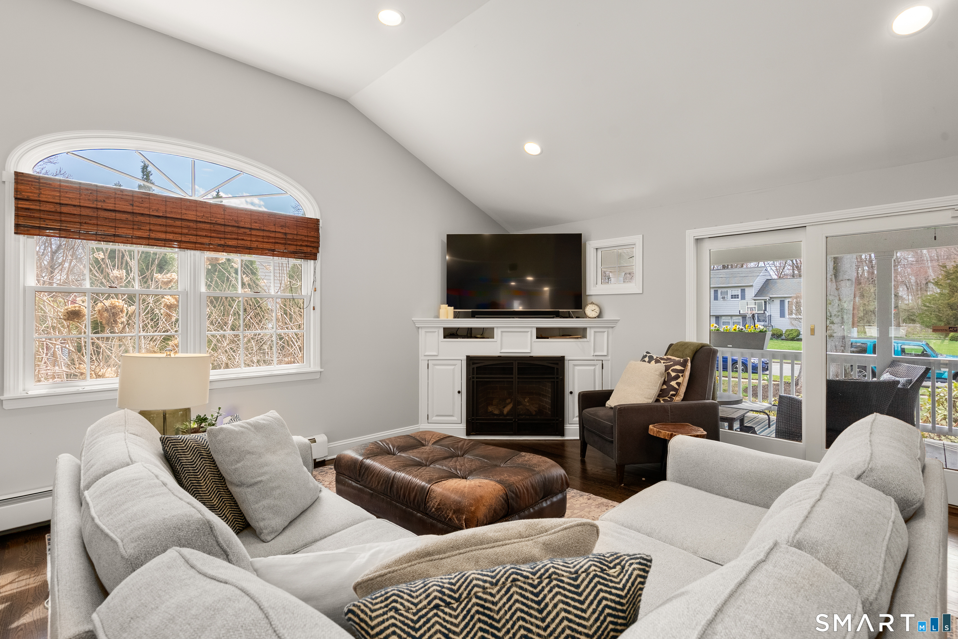 70 Allen Road Fairfield, CT 06824 - Photo 12 of 38