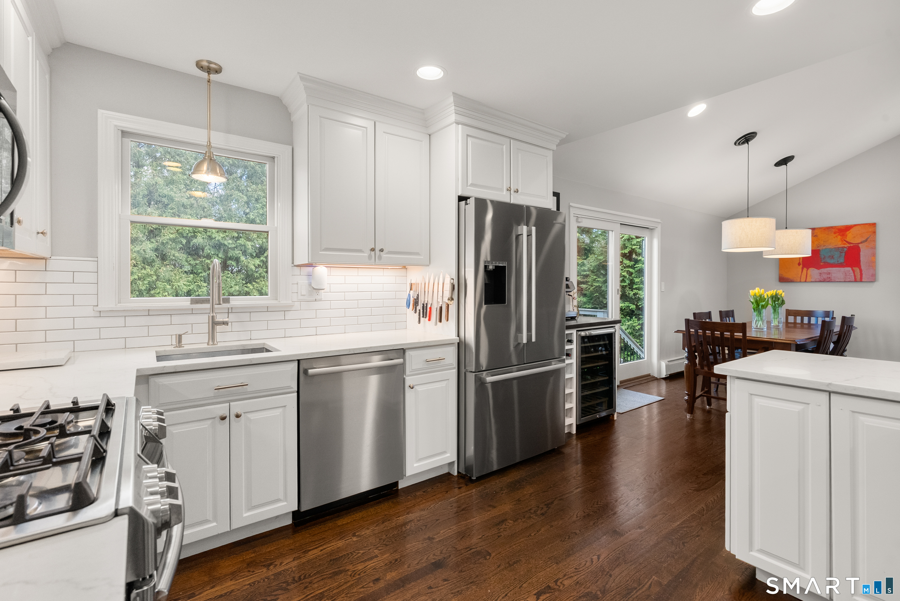 70 Allen Road Fairfield, CT 06824 - Photo 17 of 36