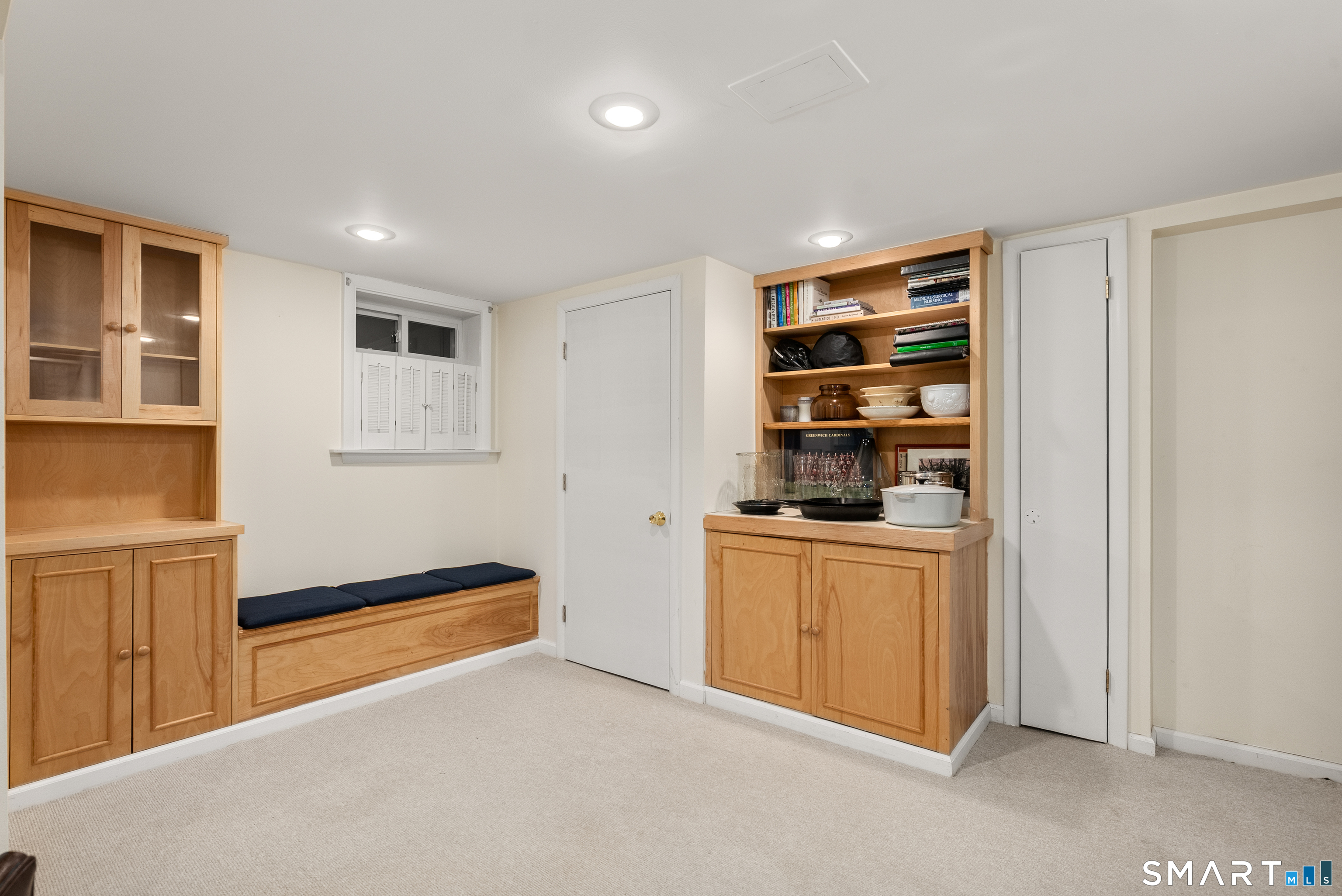 70 Allen Road Fairfield, CT 06824 - Photo 28 of 38