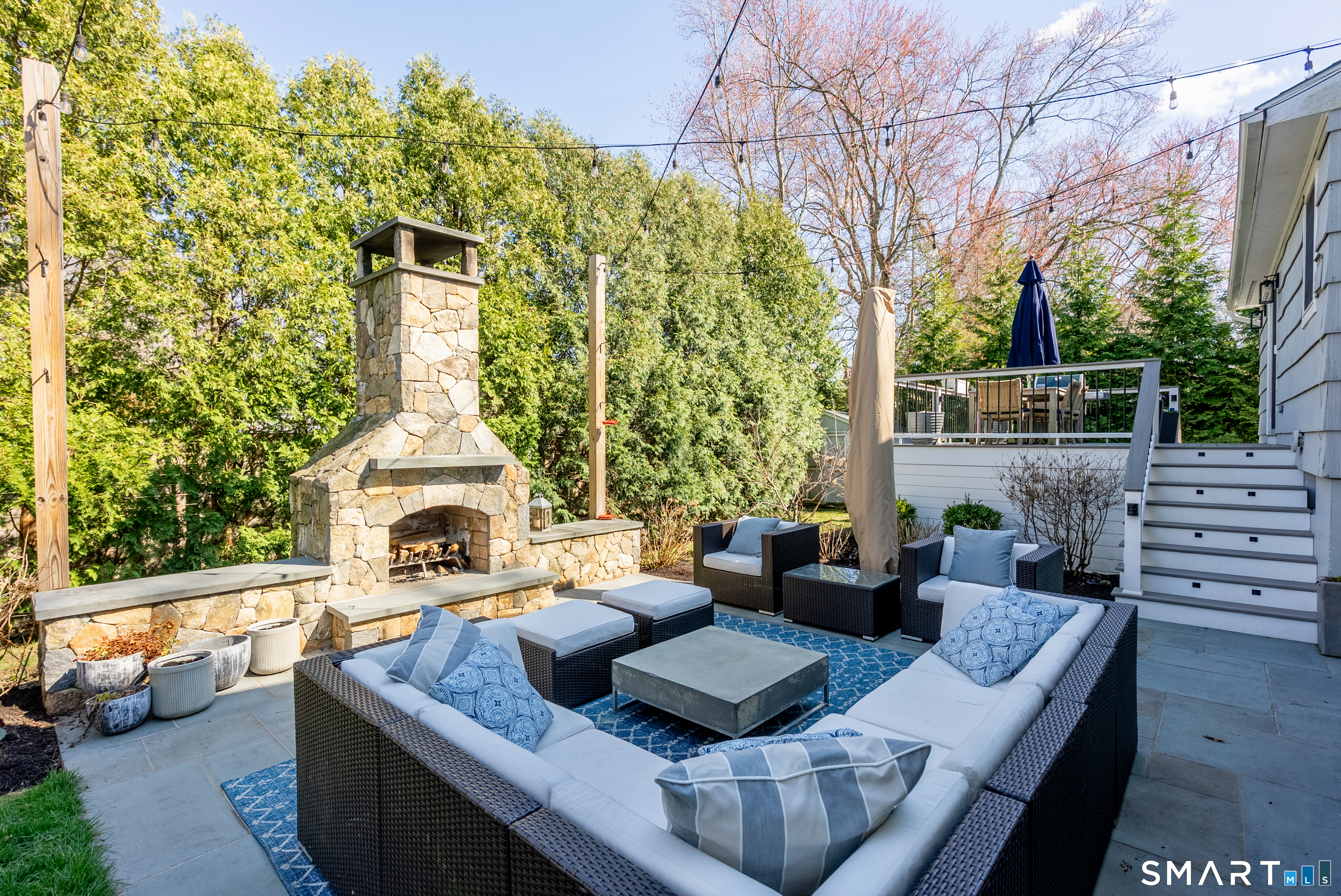 70 Allen Road Fairfield, CT 06824 - Photo 3 of 38