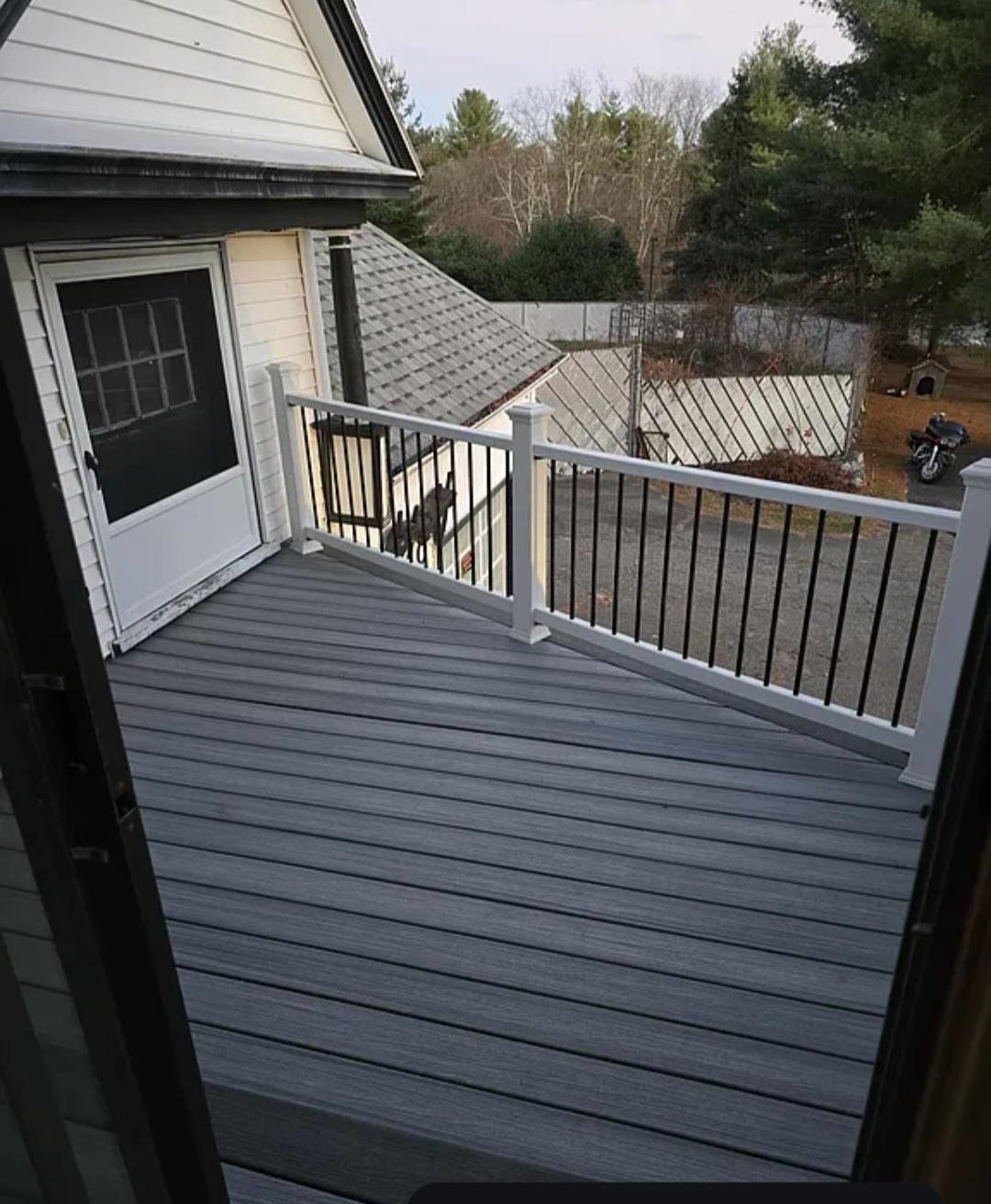 8 Main Street Atkinson, NH 03811 - Photo 4 of 31