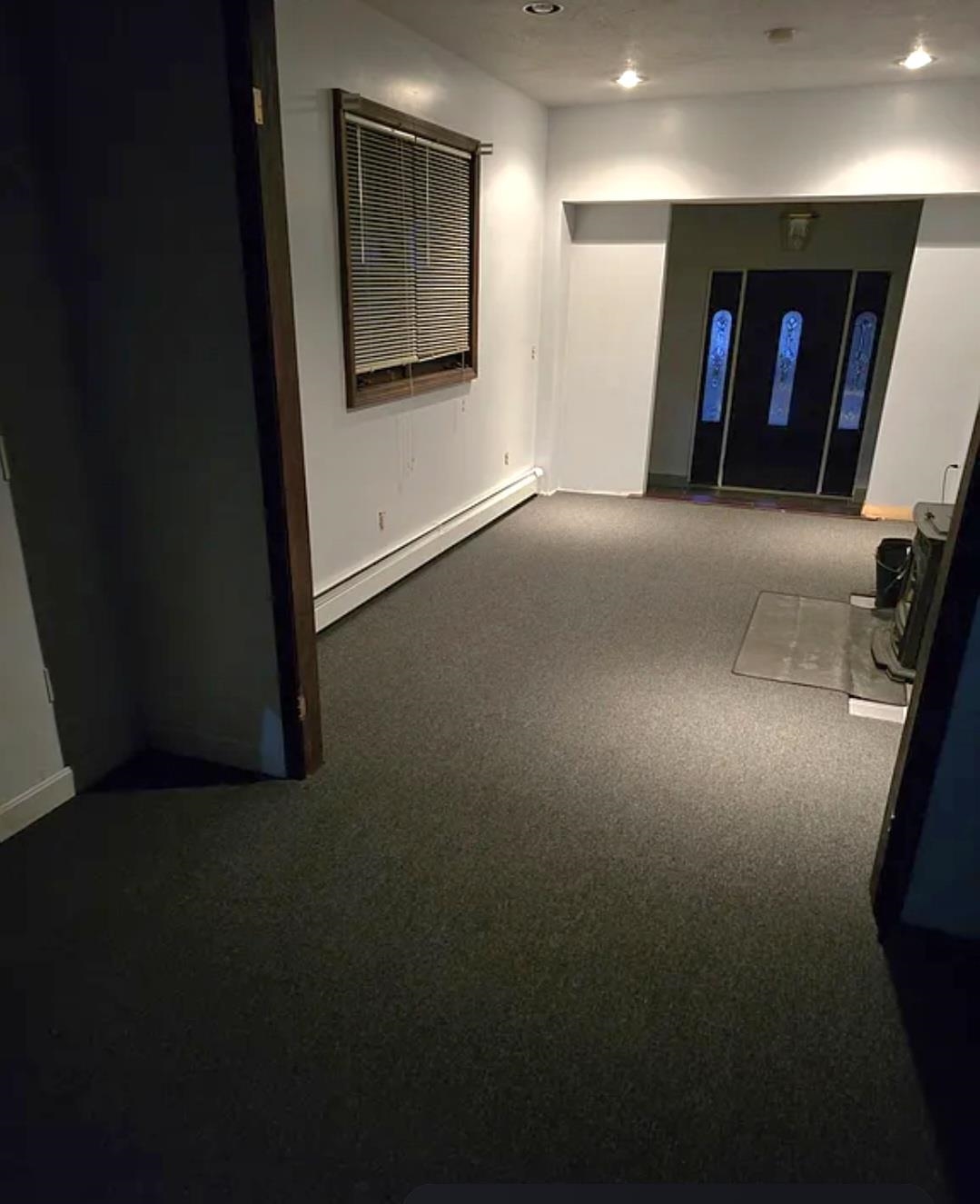 8 Main Street Atkinson, NH 03811 - Photo 7 of 31