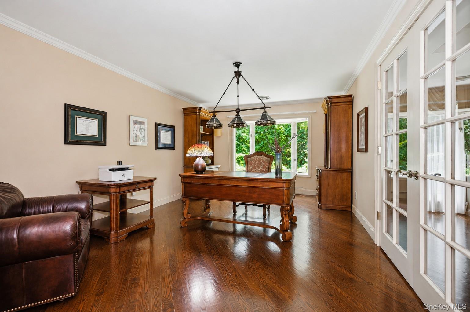 33 Meadowfarm Road East Islip, NY 11730 - Photo 6 of 41 Dining Room