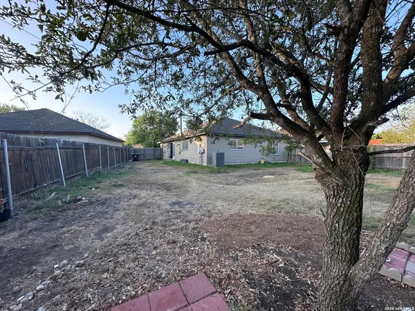 $1,550 | 8919 Dakota Run, Converse, TX 78109