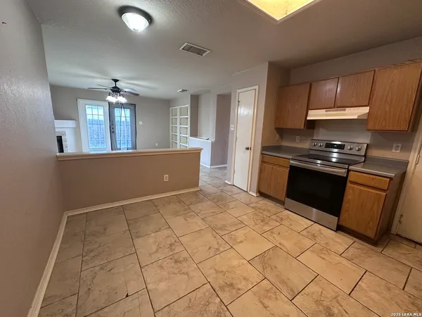 $1,550 | 8919 Dakota Run, Converse, TX 78109