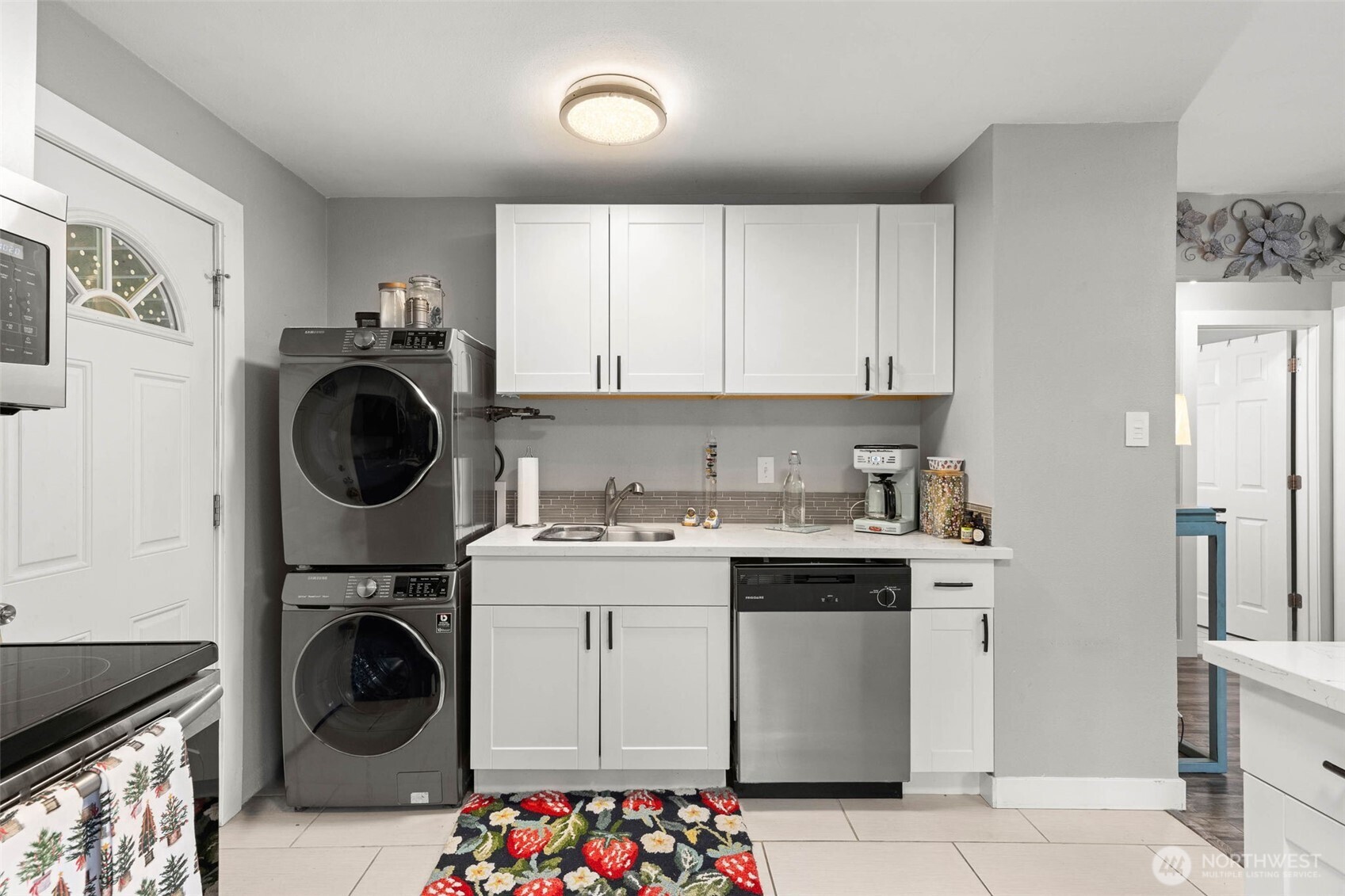 615 1st Avenue South Kent, WA 98032 - Photo 11 of 26