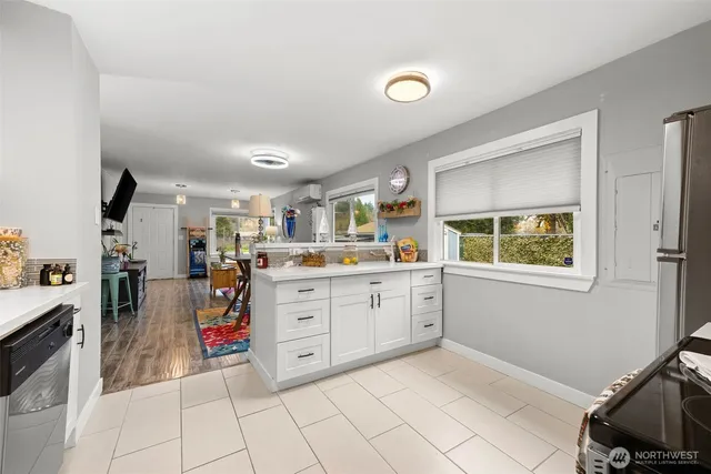 $450,000 | 615 1st Avenue South, Kent, WA 98032