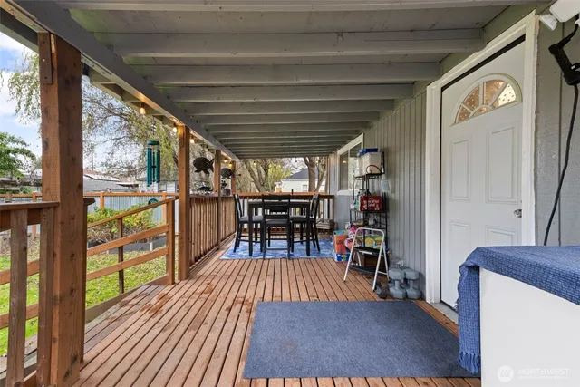 $450,000 | 615 1st Avenue South, Kent, WA 98032