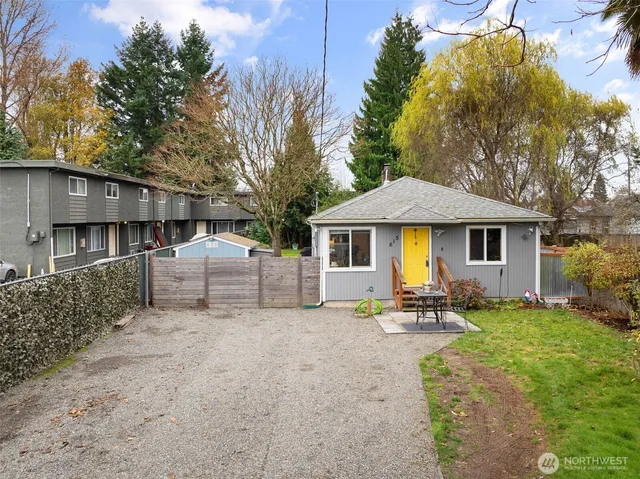 $450,000 | 615 1st Avenue South, Kent, WA 98032