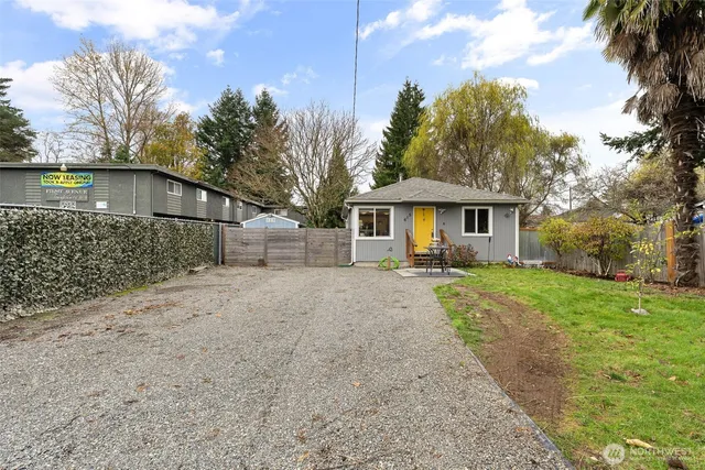 $450,000 | 615 1st Avenue South, Kent, WA 98032