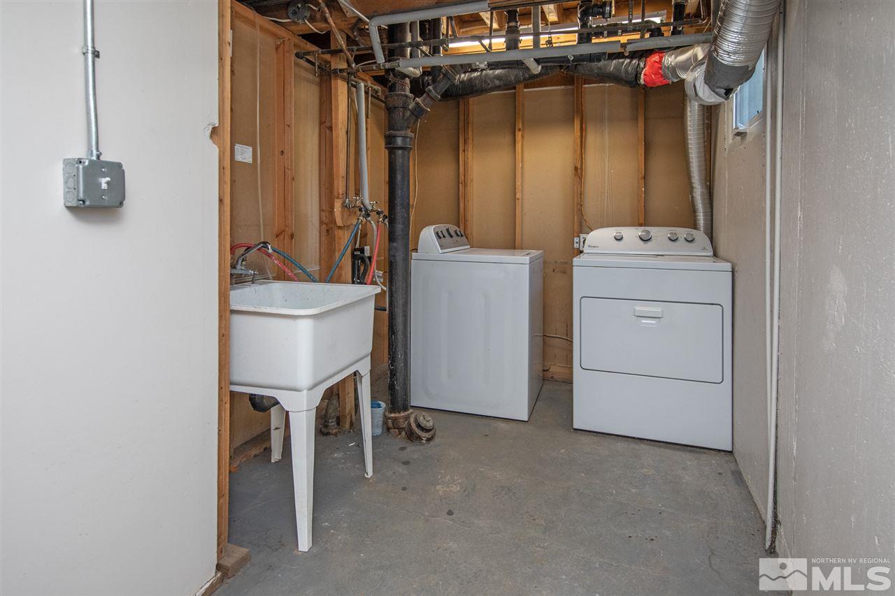 160 Bartlett Street Reno, NV 89512 - Photo 23 of 28 Photo 23