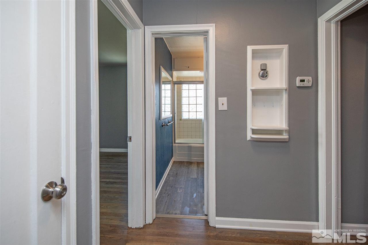 160 Bartlett Street Reno, NV 89512 - Photo 9 of 28 Photo 9