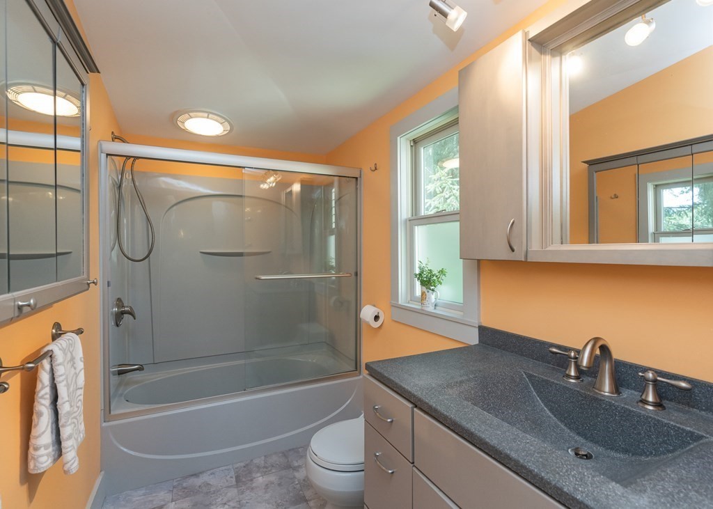 101 Honey Pot Road Hadley, MA 01035 - Photo 23 of 42 Gallery Image 23