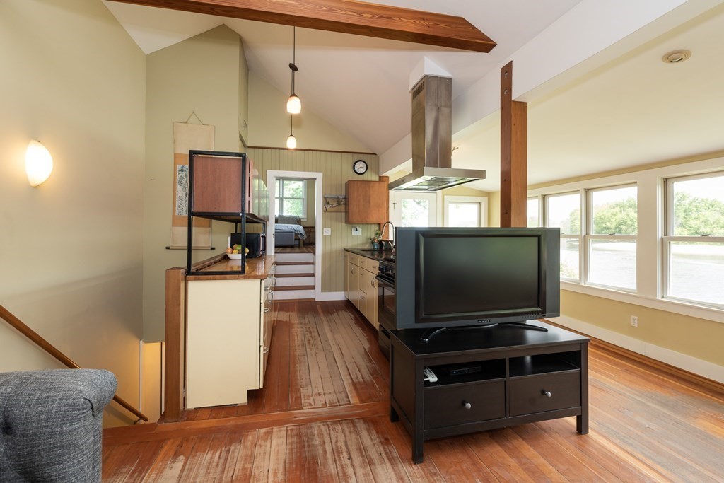 101 Honey Pot Road Hadley, MA 01035 - Photo 24 of 42 Gallery Image 24