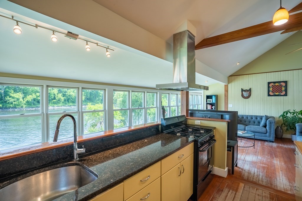 101 Honey Pot Road Hadley, MA 01035 - Photo 27 of 42 Gallery Image 27