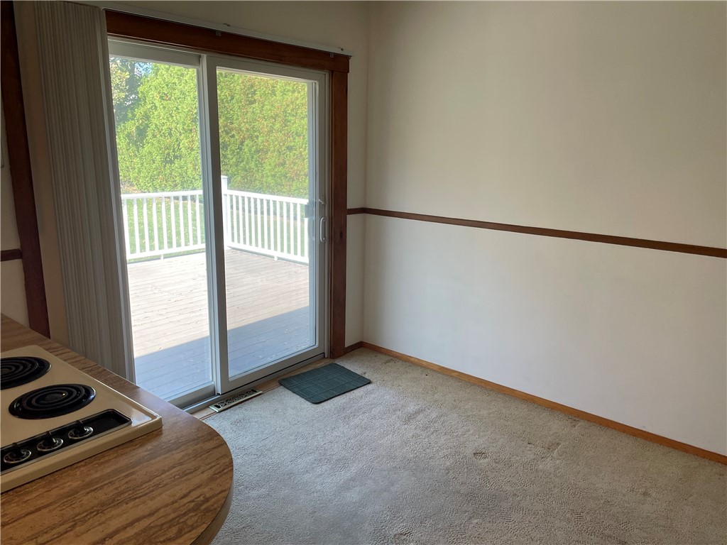 72 Chase Road Portsmouth, RI 02871 - Photo 6 of 20 Gallery Image 6