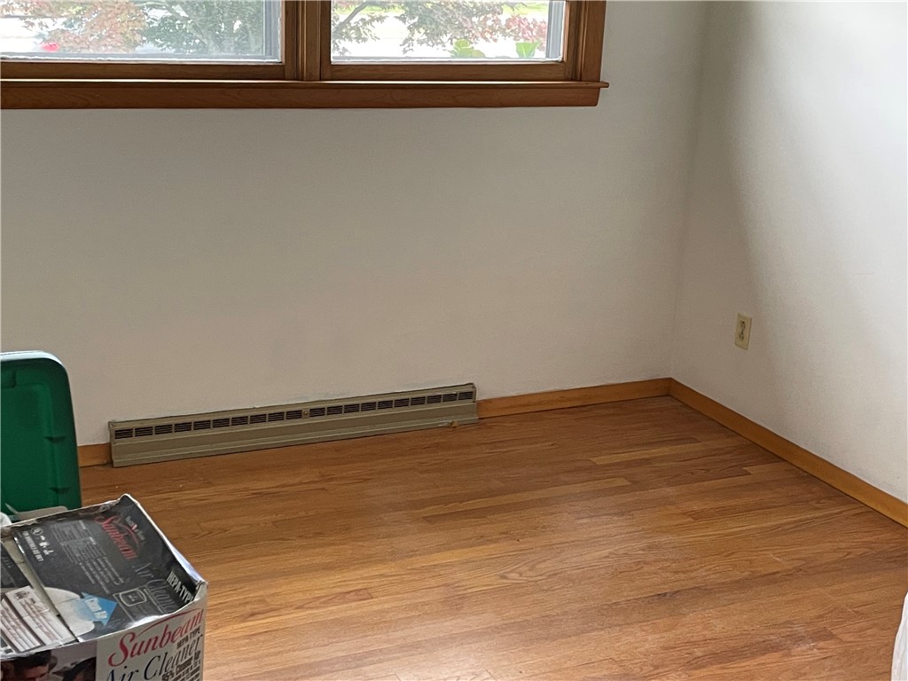 72 Chase Road Portsmouth, RI 02871 - Photo 7 of 20 Gallery Image 7