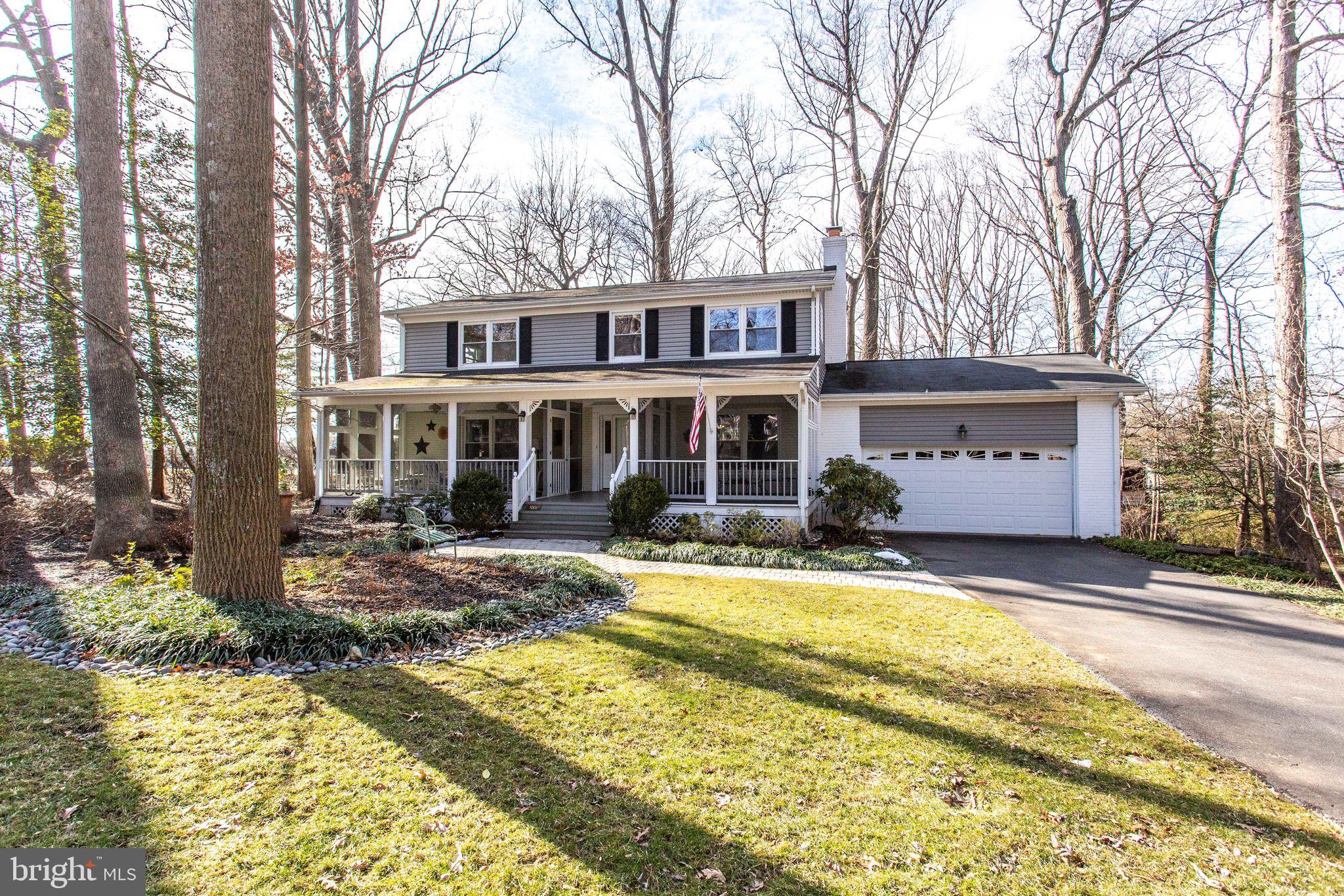 1001 Rachel Lane Southwest Vienna, VA 22180 - Photo 1 of 36