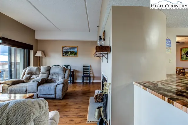 $234,000 | 303 Sugar Top Drive, Unit 2413, Sugar Mountain, NC 28604