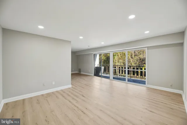 $145,000 | 3138 Brinkley Road, Unit 8102, Temple Hills, MD 20748