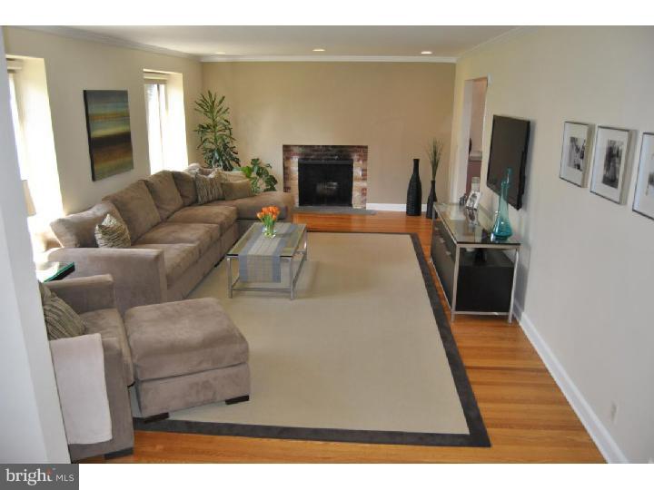 441 Williams Road Wynnewood, PA 19096 - Photo 2 of 19 Living Room
