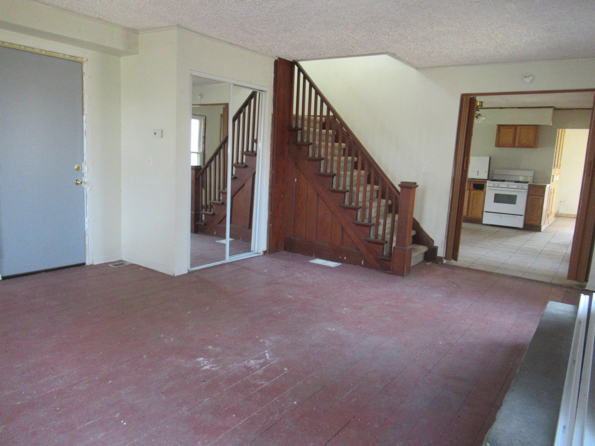 11859 East Chicago Road Jerome, MI 49249 - Photo 5 of 23 Living