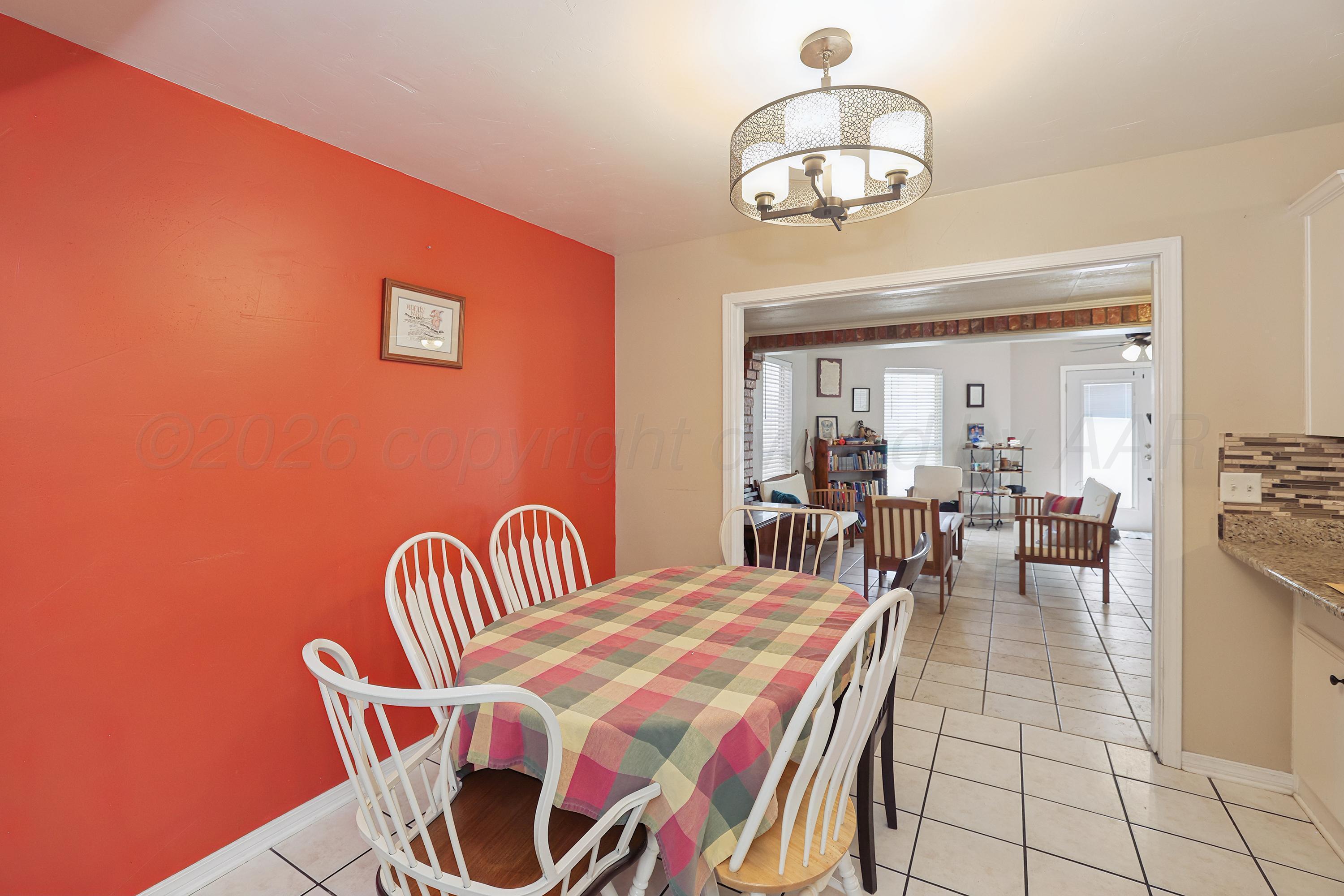 4207 Relatta Avenue Amarillo, TX 79110 - Photo 6 of 19 7-Dining Area