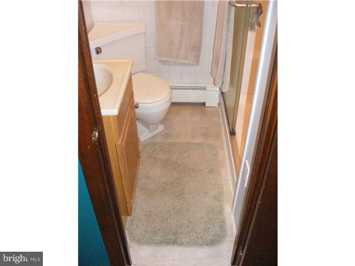 12407 Medford Road Philadelphia, PA 19154 - Photo 17 of 22 Master Bathroom