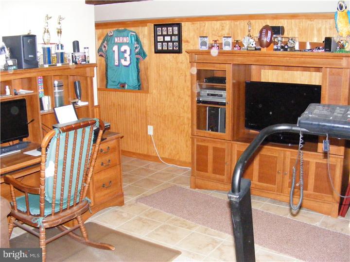 12407 Medford Road Philadelphia, PA 19154 - Photo 4 of 22 Basement - Finished
