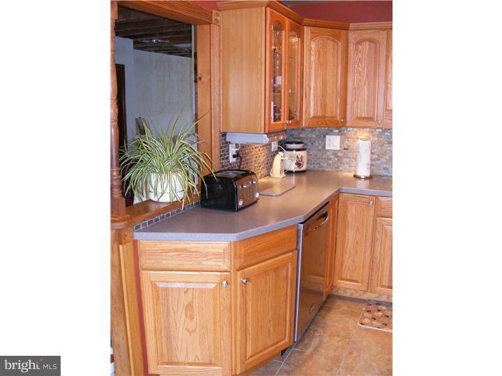 12407 Medford Road Philadelphia, PA 19154 - Photo 10 of 22 Kitchen