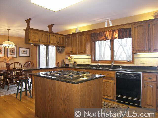6721 Schelee Court Northwest Rochester, MN 55901 - Photo 6 of 10
