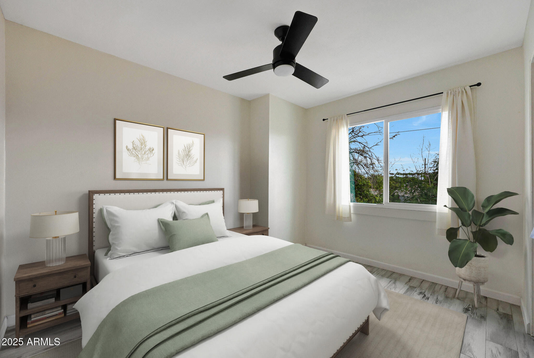 4602 East Broadway Road Phoenix, AZ 85040 - Photo 12 of 30 Primary Bedroom