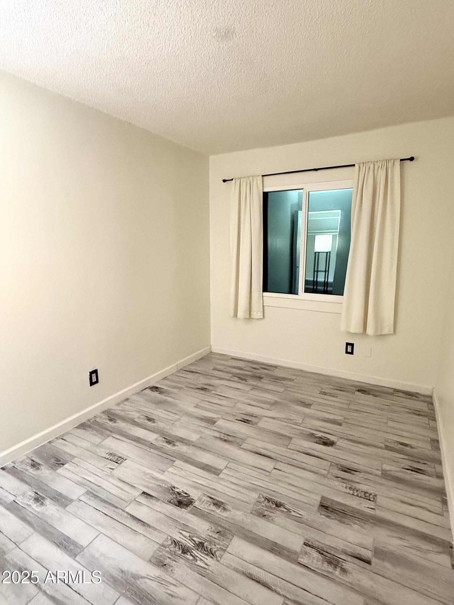 4602 East Broadway Road Phoenix, AZ 85040 - Photo 19 of 30 Guest Bedroom