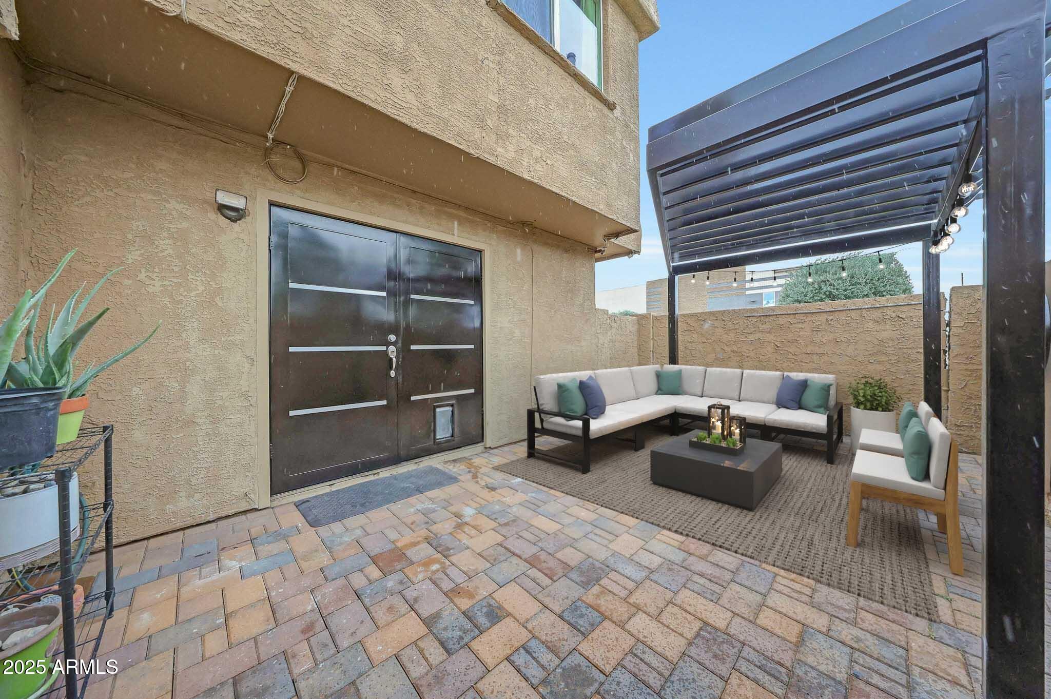 4602 East Broadway Road Phoenix, AZ 85040 - Photo 24 of 30 Patio