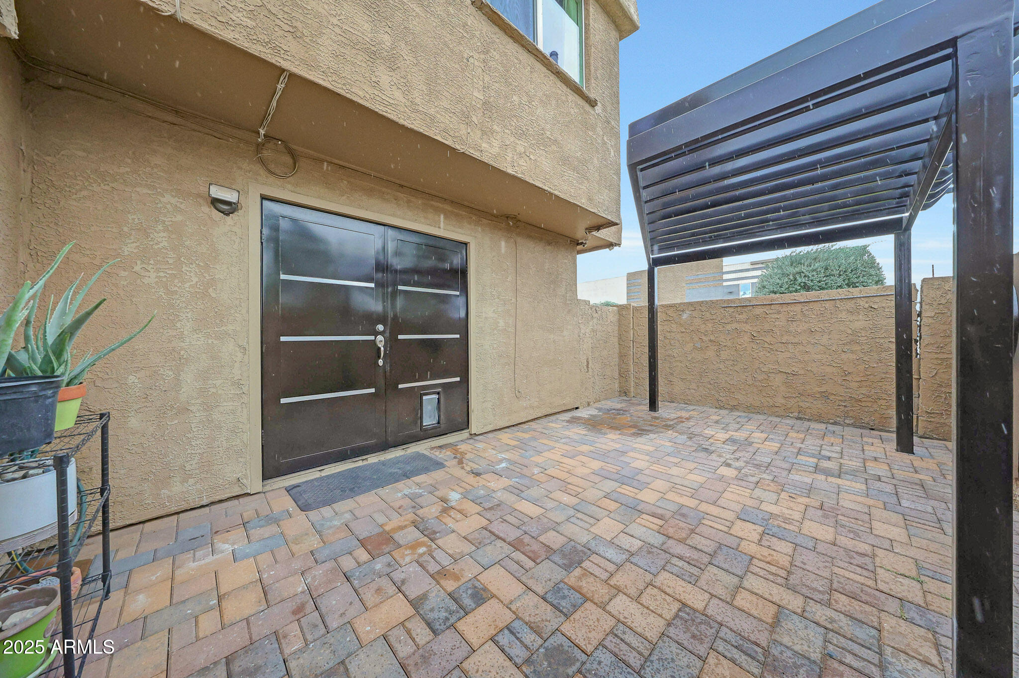 4602 East Broadway Road Phoenix, AZ 85040 - Photo 25 of 30 Patio