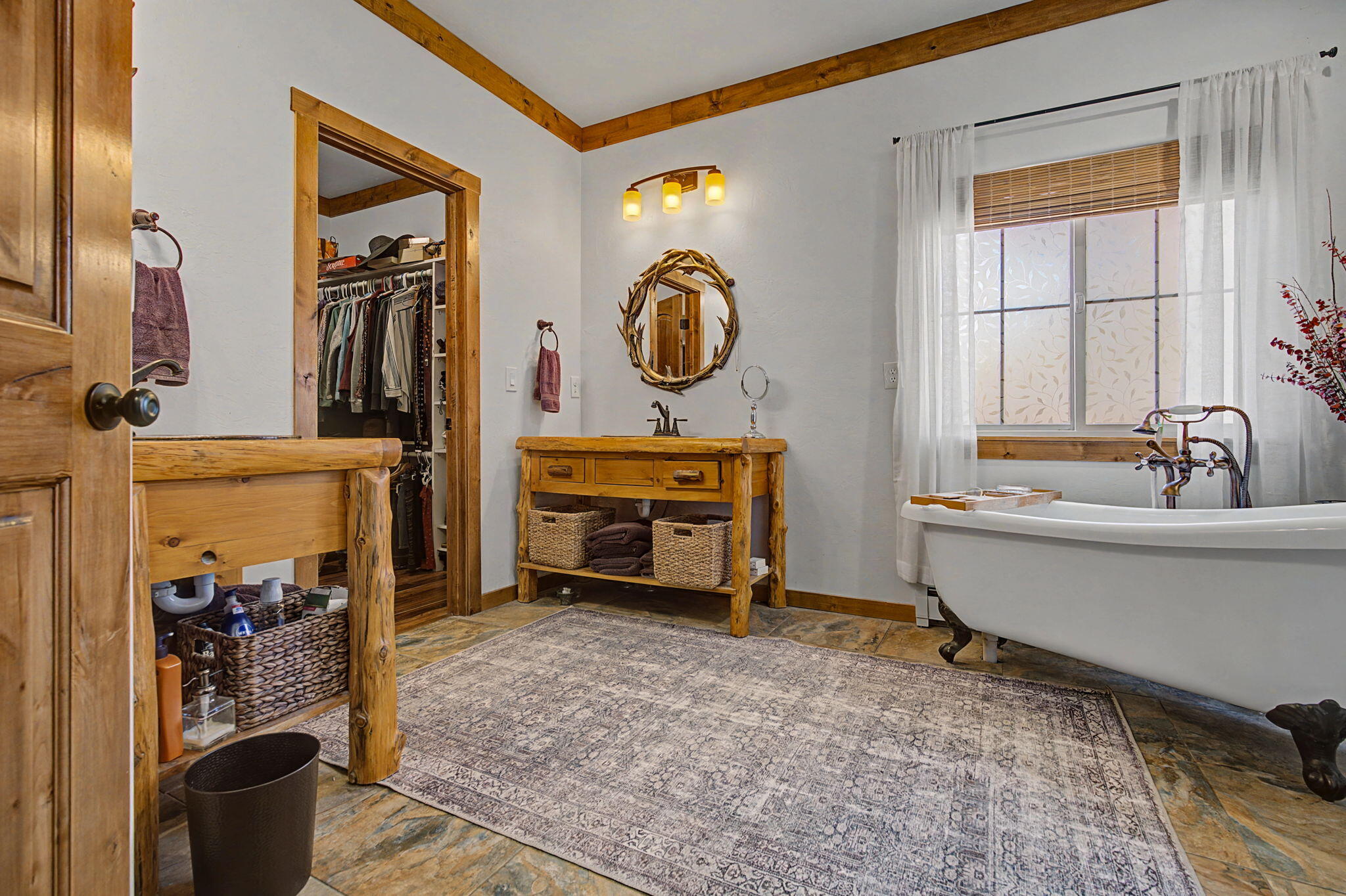 213 Big Canyon Point Ridgway, CO 81432 - Photo 15 of 41 Primary Bathroom & Walk-in Closet