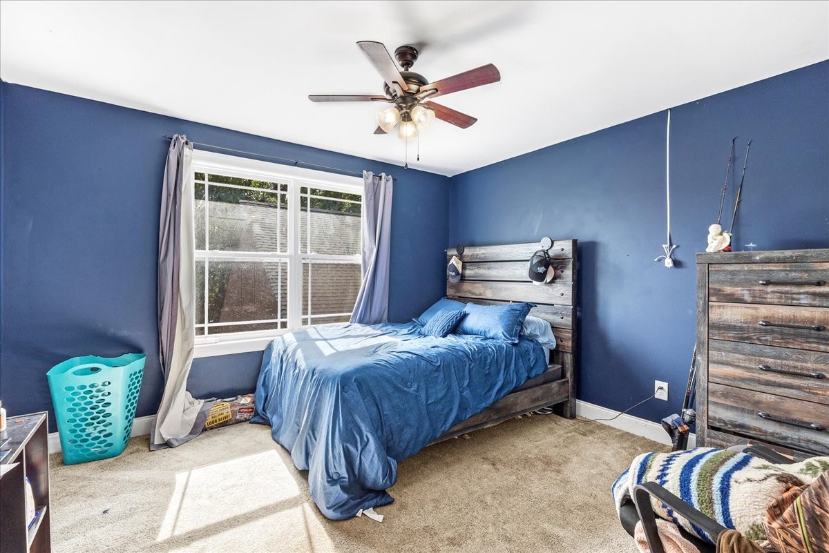 240 Taylor Road Manchester, TN 37355 - Photo 24 of 39 a bedroom with bed and a window