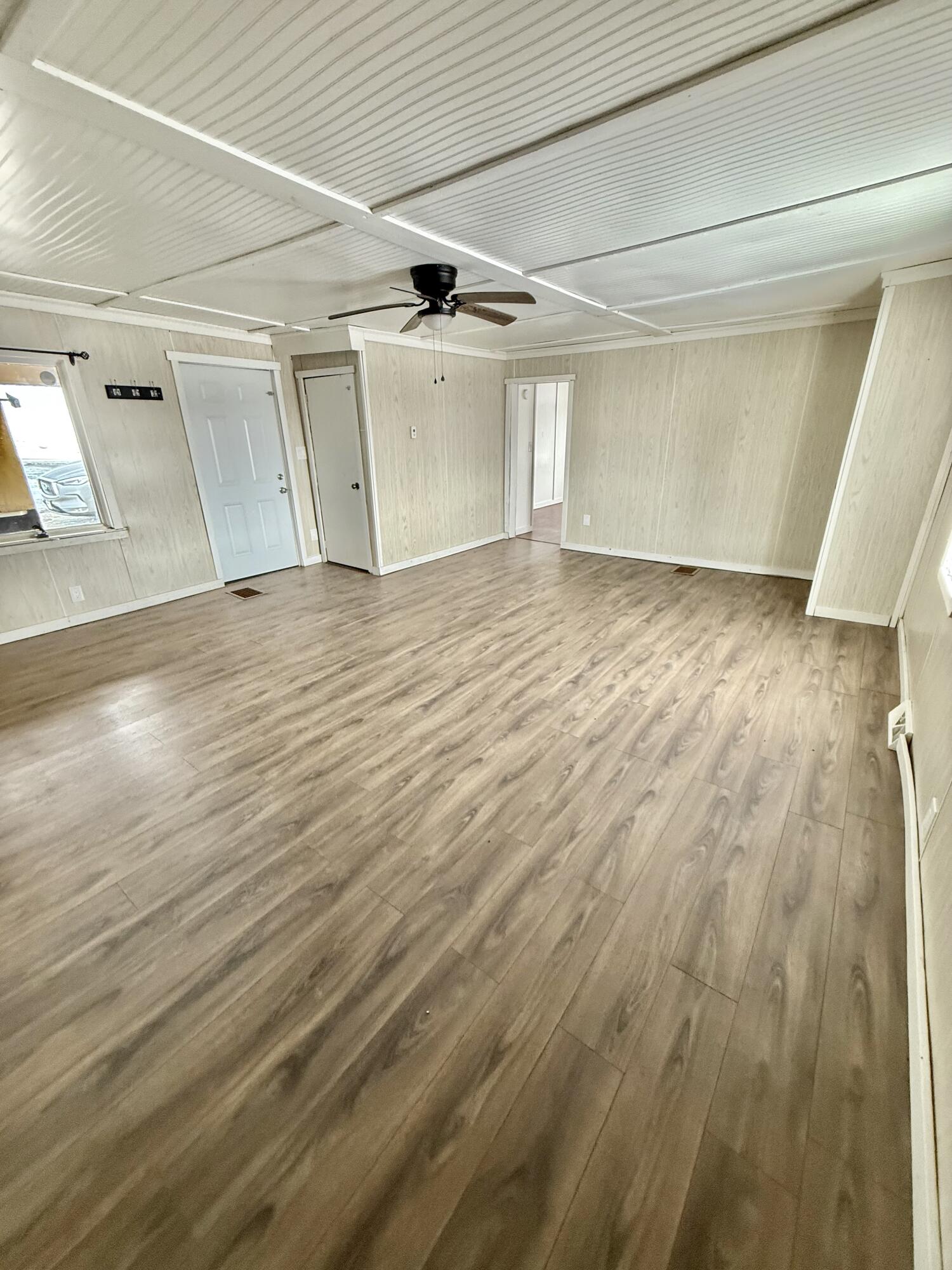 314 Flat Mountain Road St. Agatha, ME 04772 - Photo 19 of 62 Living Room