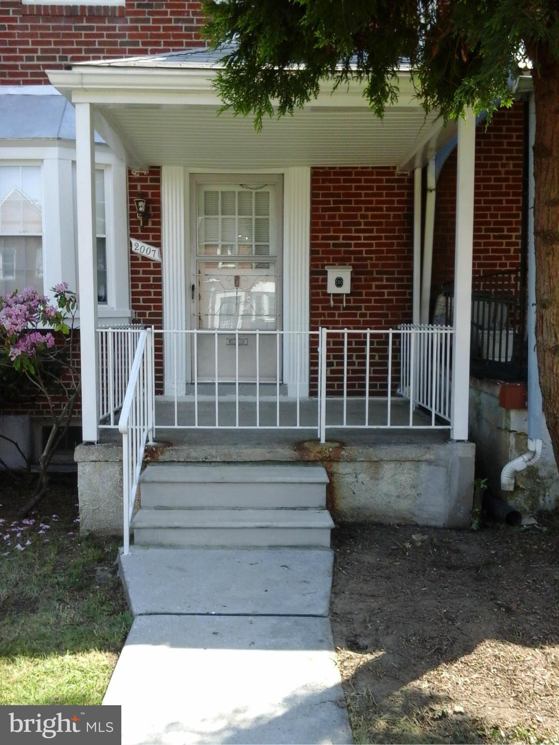 Exterior (Front)