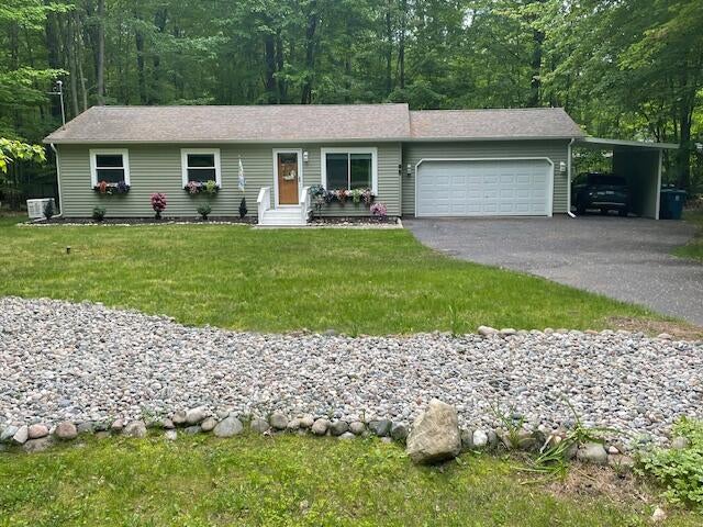 95 Caduca Drive Roscommon, MI 48653 - Photo 1 of 14 IMG_2905