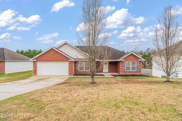 $360,000 | 8126 Broken Rock Lane, Knoxville, TN 37924