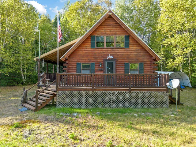 $549,000 | 11 Woods Road, Dallas Plt, ME 04970