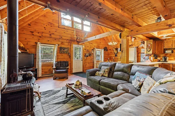 $499,900 | 11 Woods Road, Dallas Plt, ME 04970