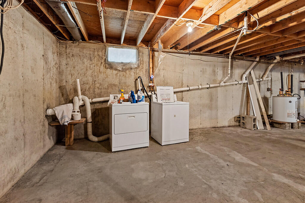 11 Woods Road Dallas Plt, ME 04970 - Photo 42 of 58 Basement