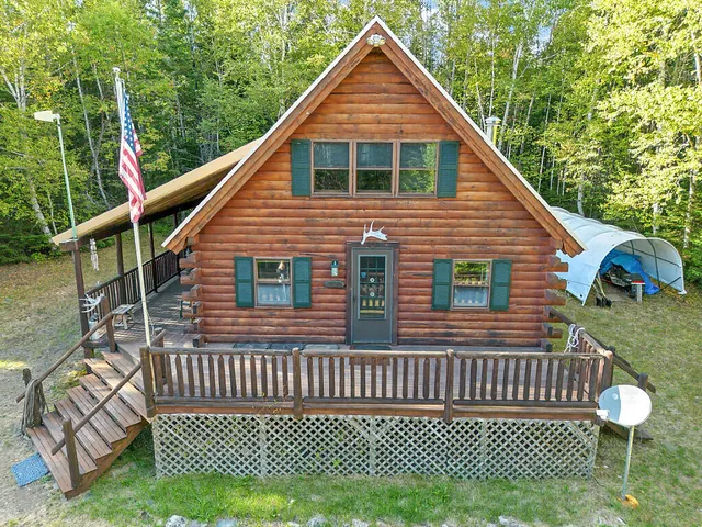 $549,000 | 11 Woods Road, Dallas Plt, ME 04970