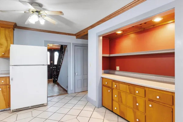 $575,000 | 177 Winnicutt Road, Stratham, NH 03885