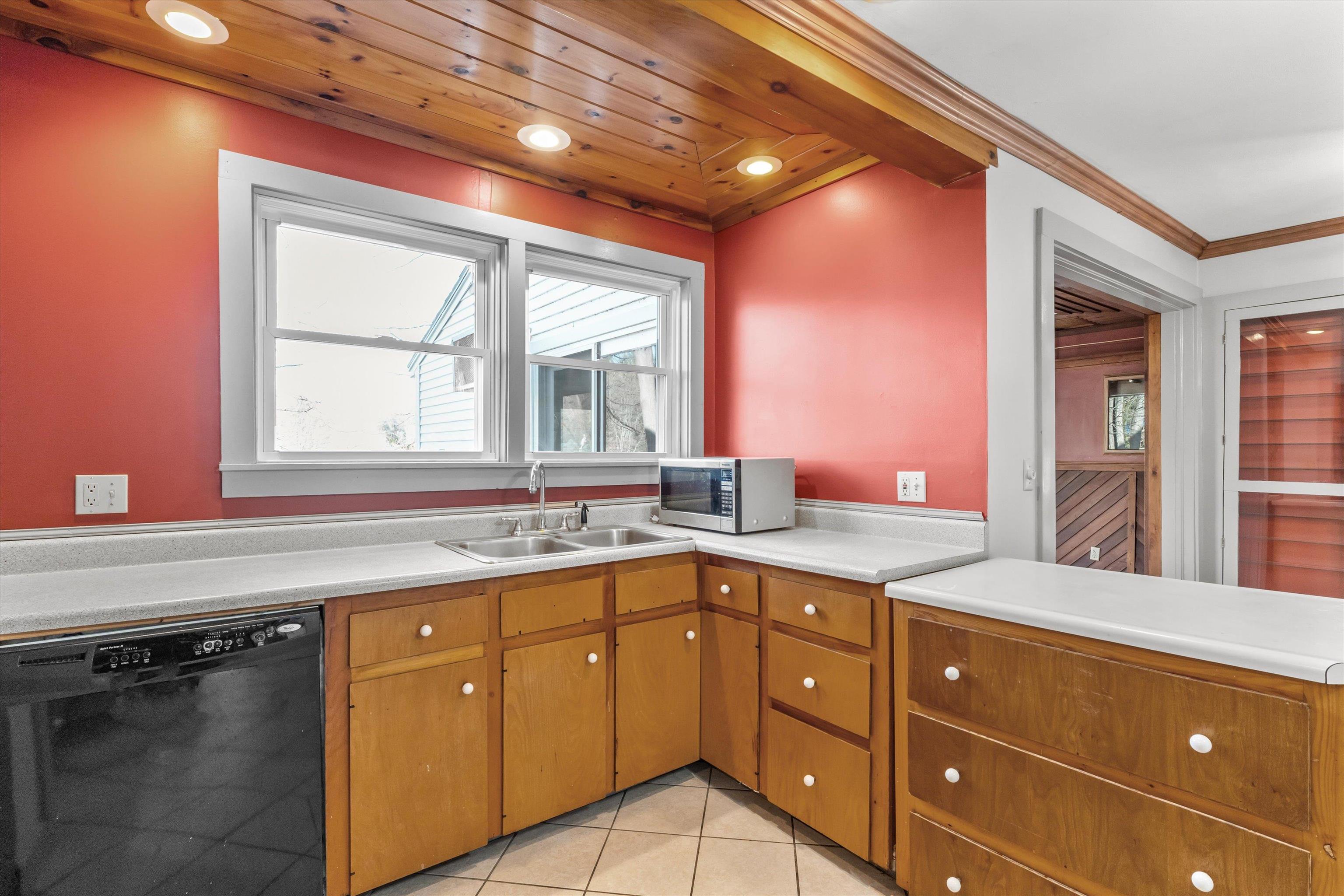 177 Winnicutt Road Stratham, NH 03885 - Photo 15 of 60 Gallery Image 15