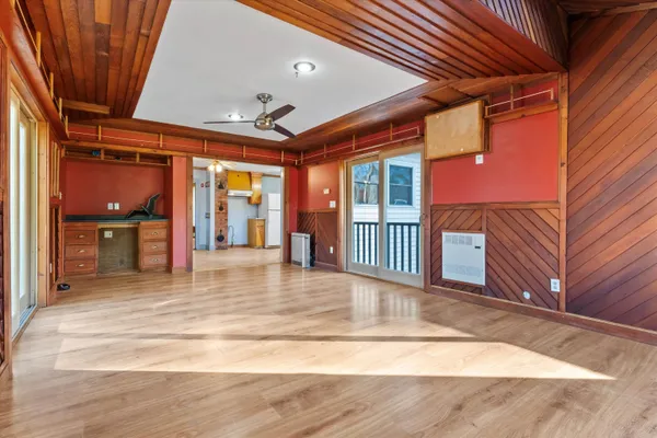 $575,000 | 177 Winnicutt Road, Stratham, NH 03885