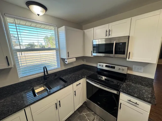 $240,000 | 1401 Old Highway 6, Cross, SC 29436