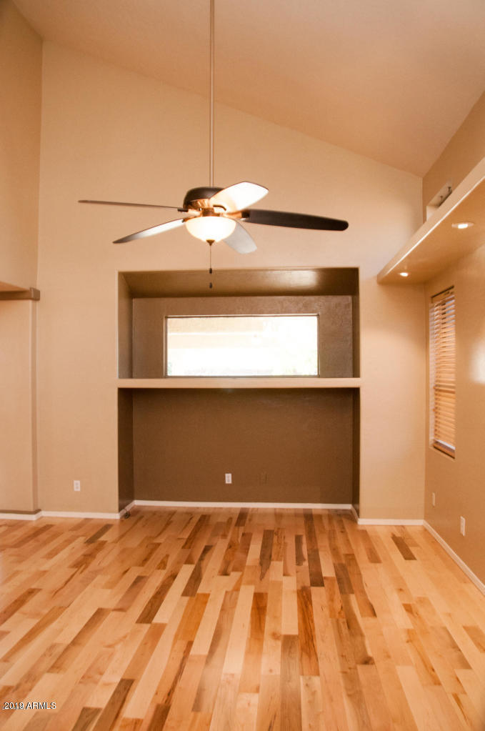 11167 West Berkeley Road Avondale, AZ 85392 - Photo 10 of 39 BE3